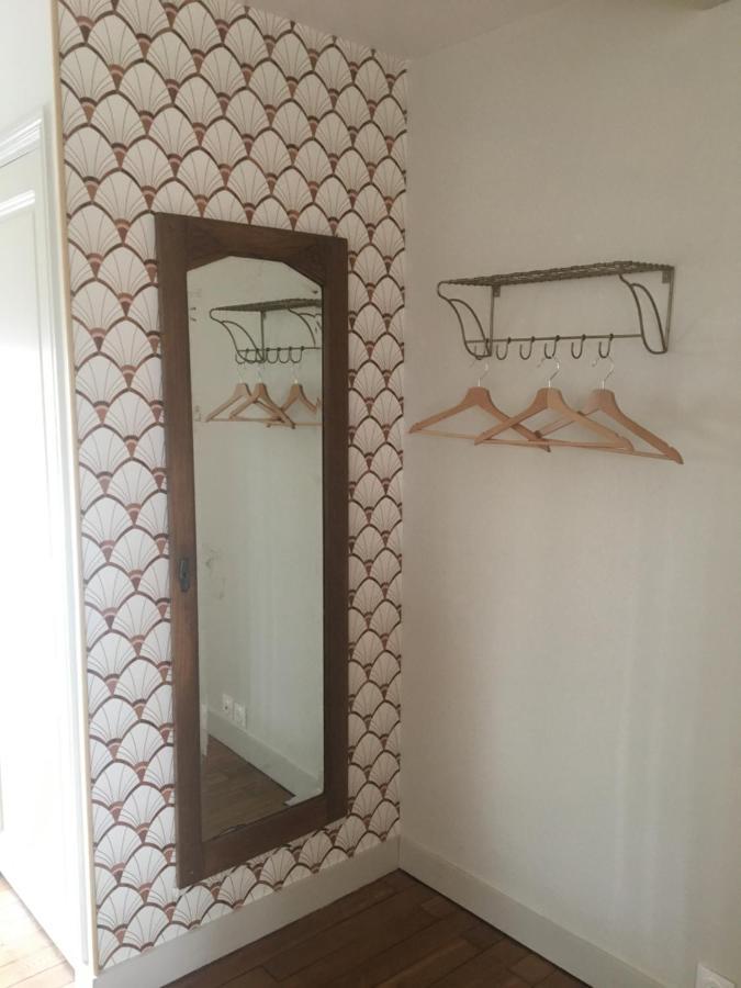 Bed and Breakfast Les 3 Echoppes Charge Exterior foto